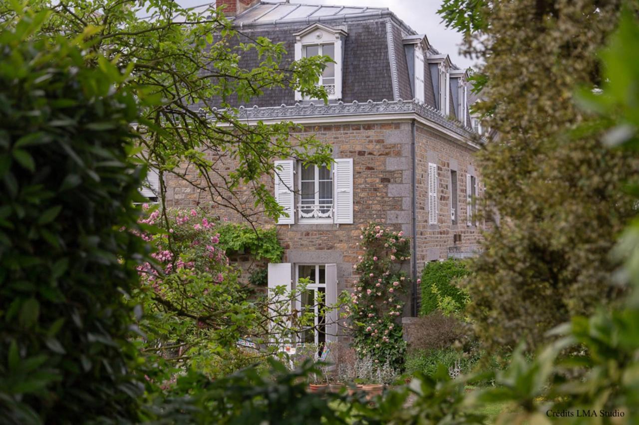 Maison D'Hotes De Charme La Rose De Ducey Pres Du Mont Saint Michel Exterior photo
